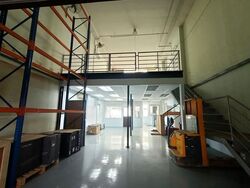 Enterprise Hub (D22), Factory #631883991